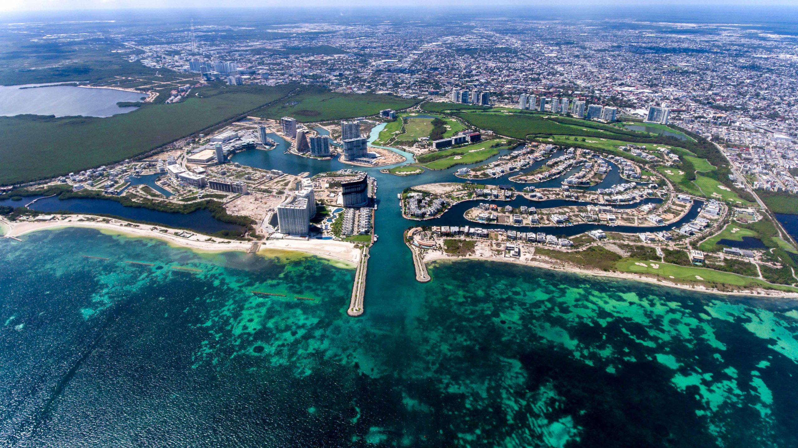 puerto cancun beach club